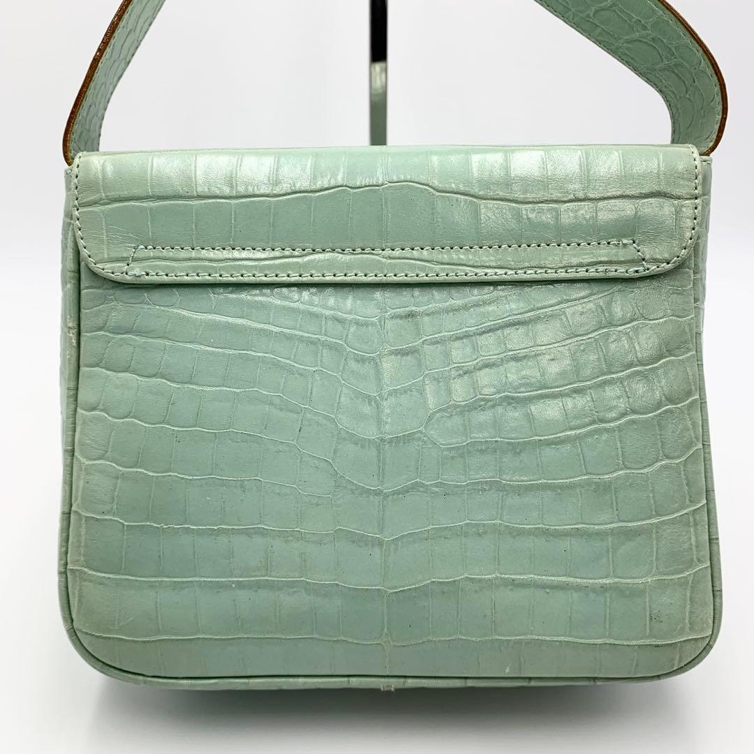 サルヴァトーレ フェラガモ ショルダーバッグ 型押しレザー ライムグリーン