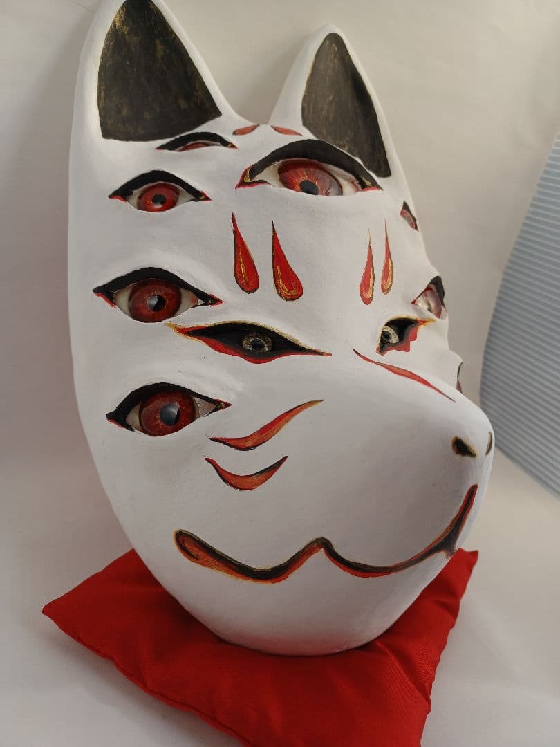 赤目と狐面