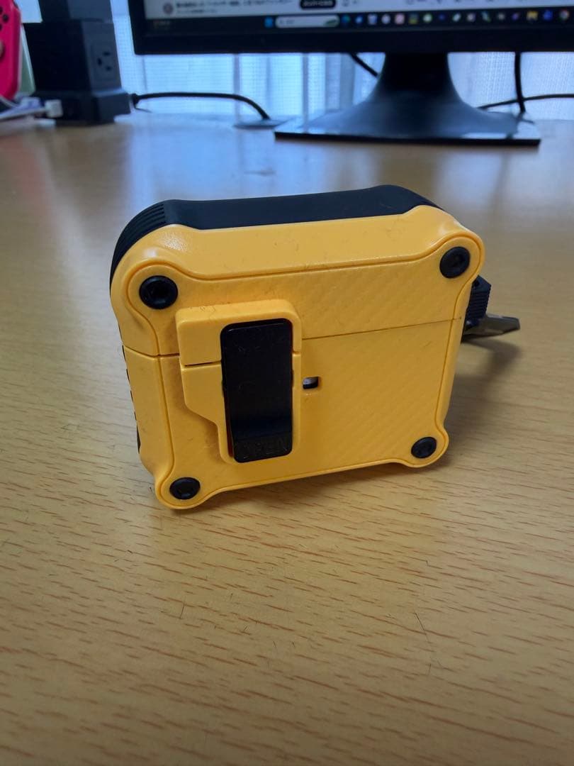 AirPods第3世代本体 ホワイト 充電ケース＋専用ケース（イエロー）