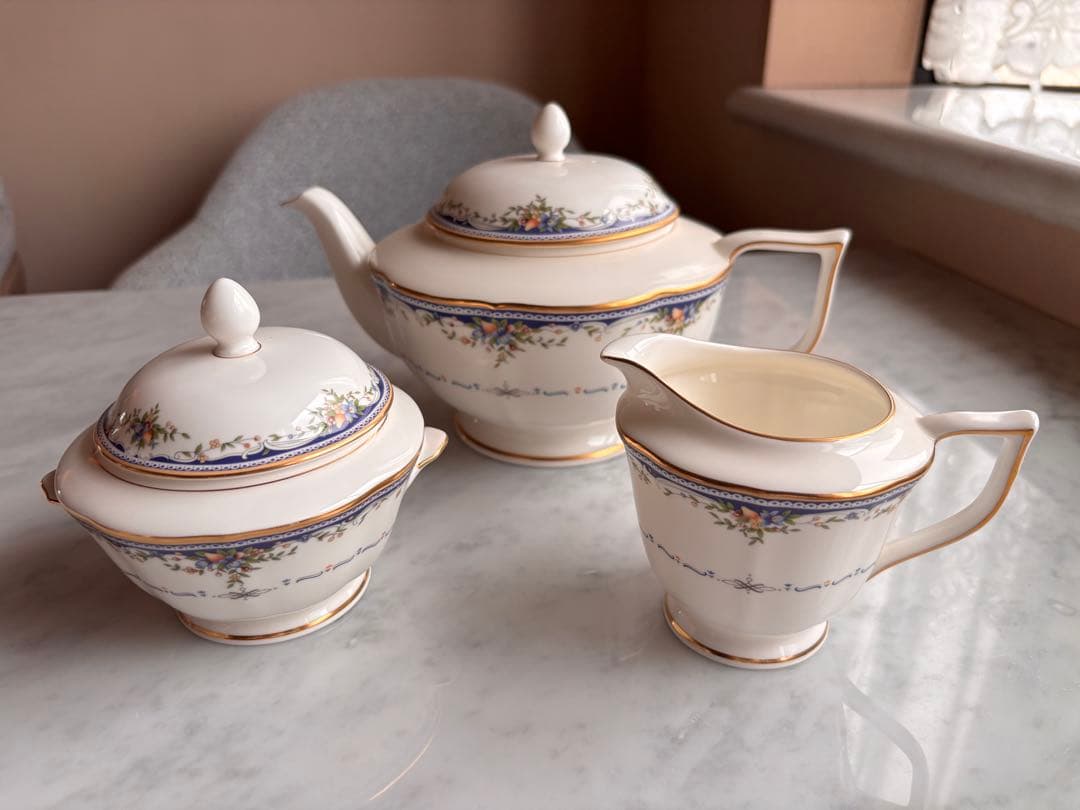 MIKASA ミカサ　花柄陶器ティーセット　MONTPELLIER 15点セット