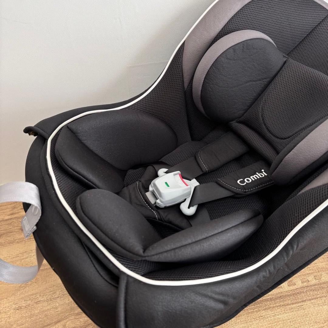 【極美品】コンビ　ミニマグランデ スペースブラック 新生児OK