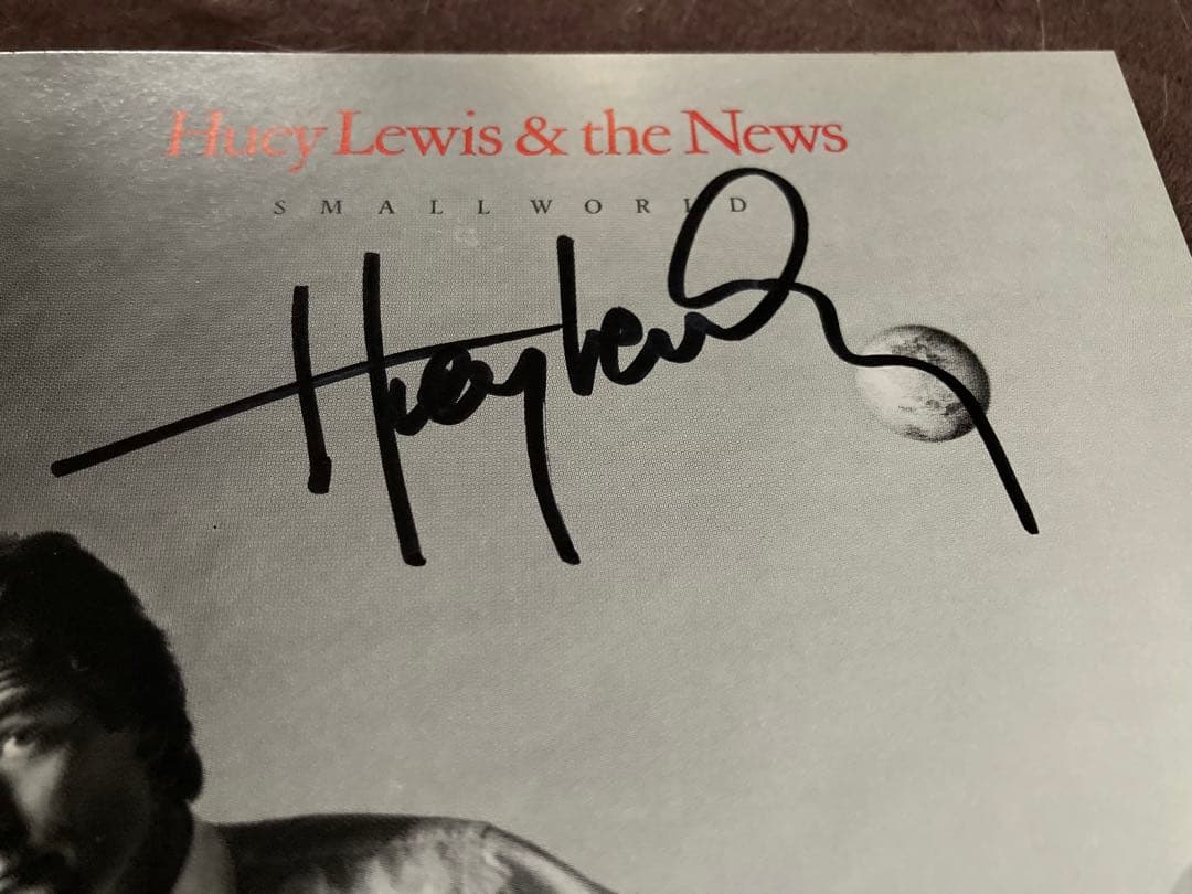 レア　Huey Lewis 直筆サインCD ヒューイルイス & The News