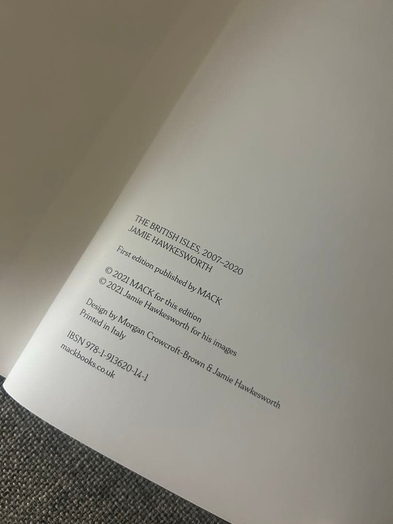 サイン本 THE BRITISH ISLES Jamie Hawkesworth