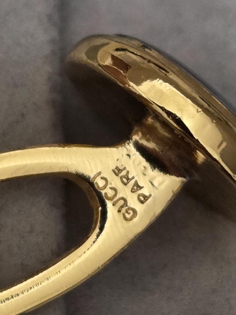 GUCCIグッチ インターロッキングG　ヴィンテージカフス　箱付き　43101