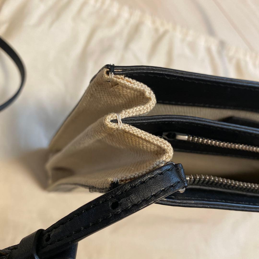 BALENCIAGA ショルダーバッグ　キャンパス