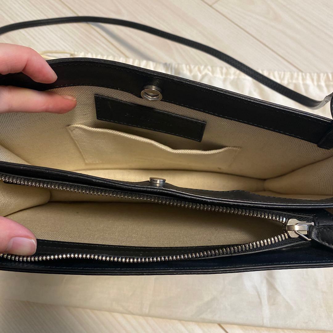 BALENCIAGA ショルダーバッグ　キャンパス