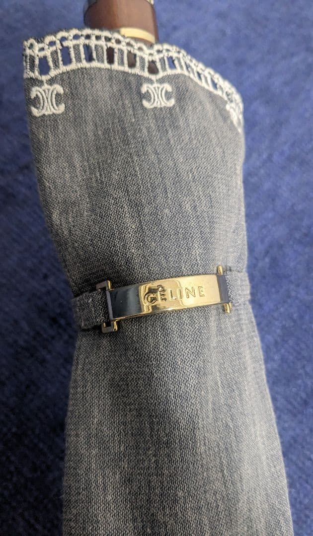 美品 日傘 セリーヌ グレー柄に白レース