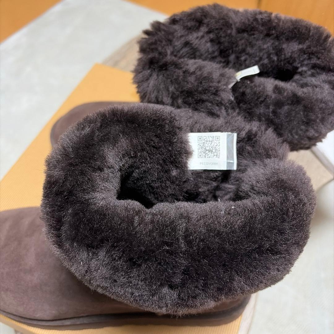 UGGムートンブーツ