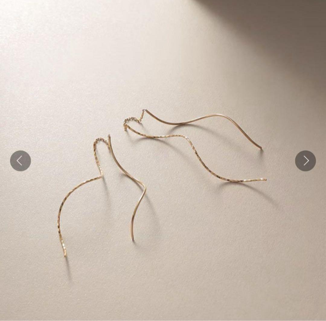 ココシュニックポリッシュミラーカットチェーンピアス片耳¥81400ヒロタカete