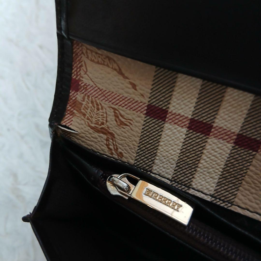 【美品】【BURBERRY】ノバチェック　ホースロゴ　PVCレザー　長財布