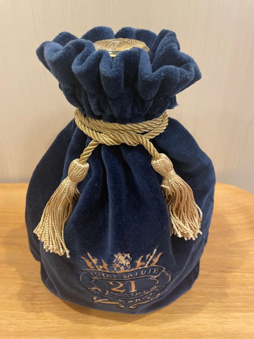 シーバス　 Salute　21年熟成　700ml　古酒・旧青ボトル