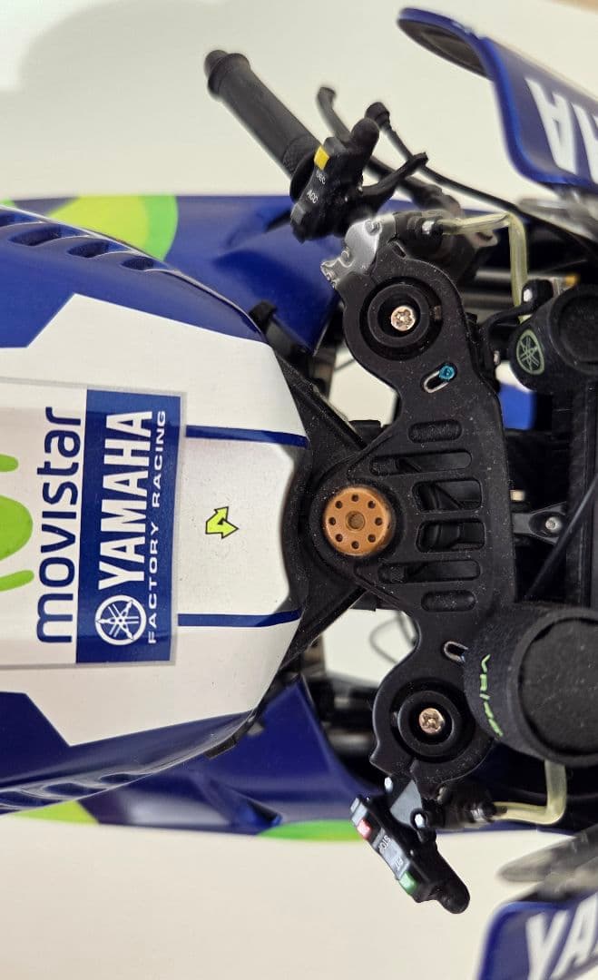 Yamaha YZR-M1 46号 モデル　Rossi