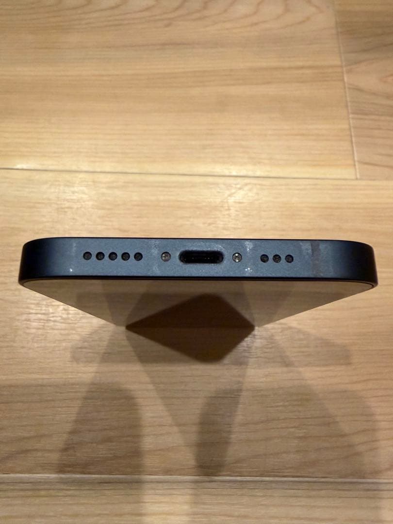 【美品】iPhone13 512GB 海外版 シャッター音なし