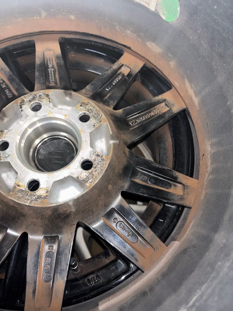 早い者勝ち！即決購入割引！15インチ スタッドレスタイヤホイールセット