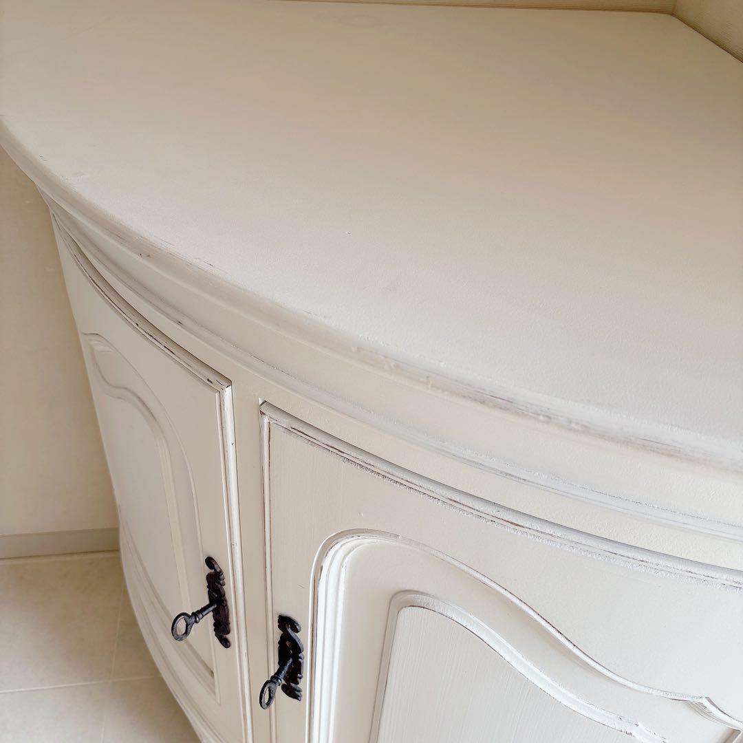 白家具　シャビーシック　フレンチカントリー　コーナーキャビネット　フランス製