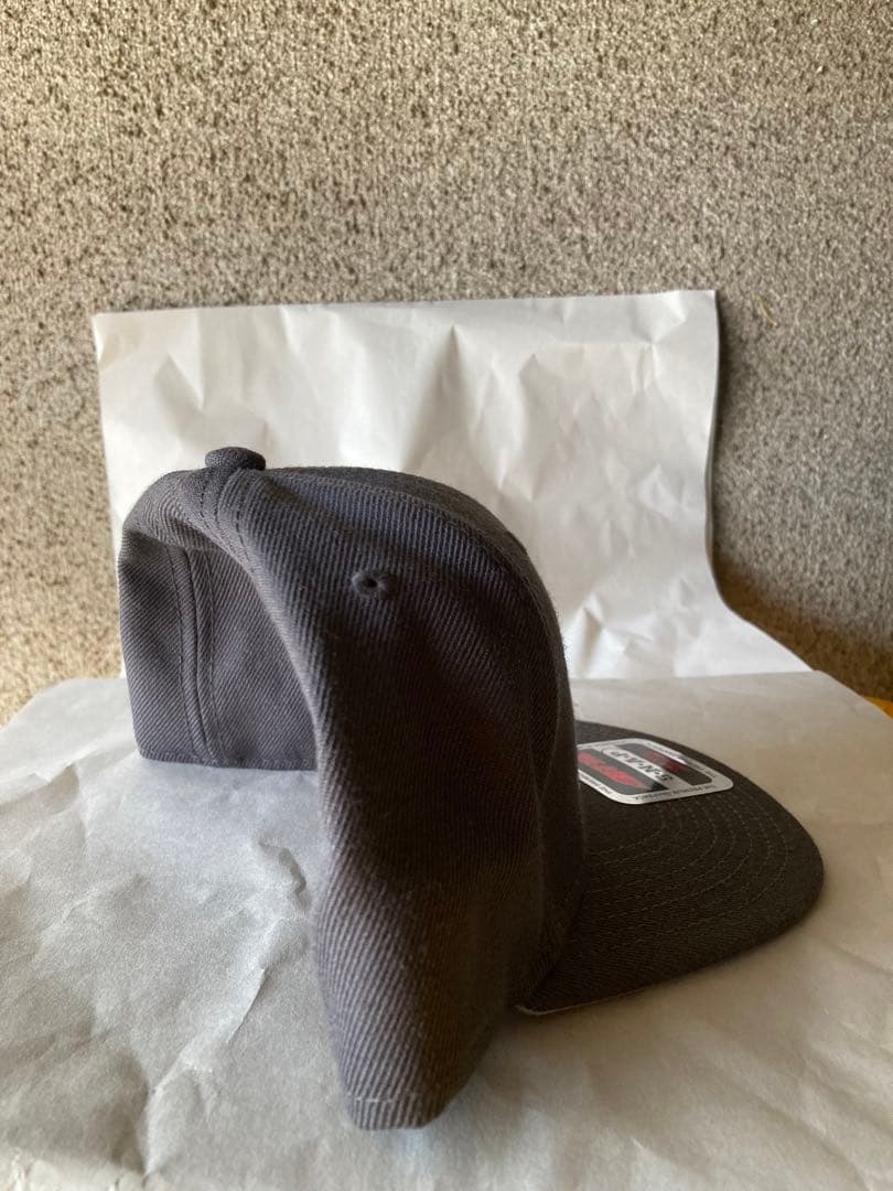 希少　美品！　速完！激レアなzigoku キャップ　デブスタ　コレクション