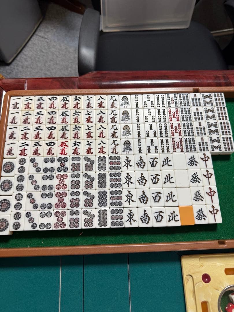 【全自動麻雀卓】　アモス　マーテル　ギャバン枠　サイドテーブル2個　マット新品