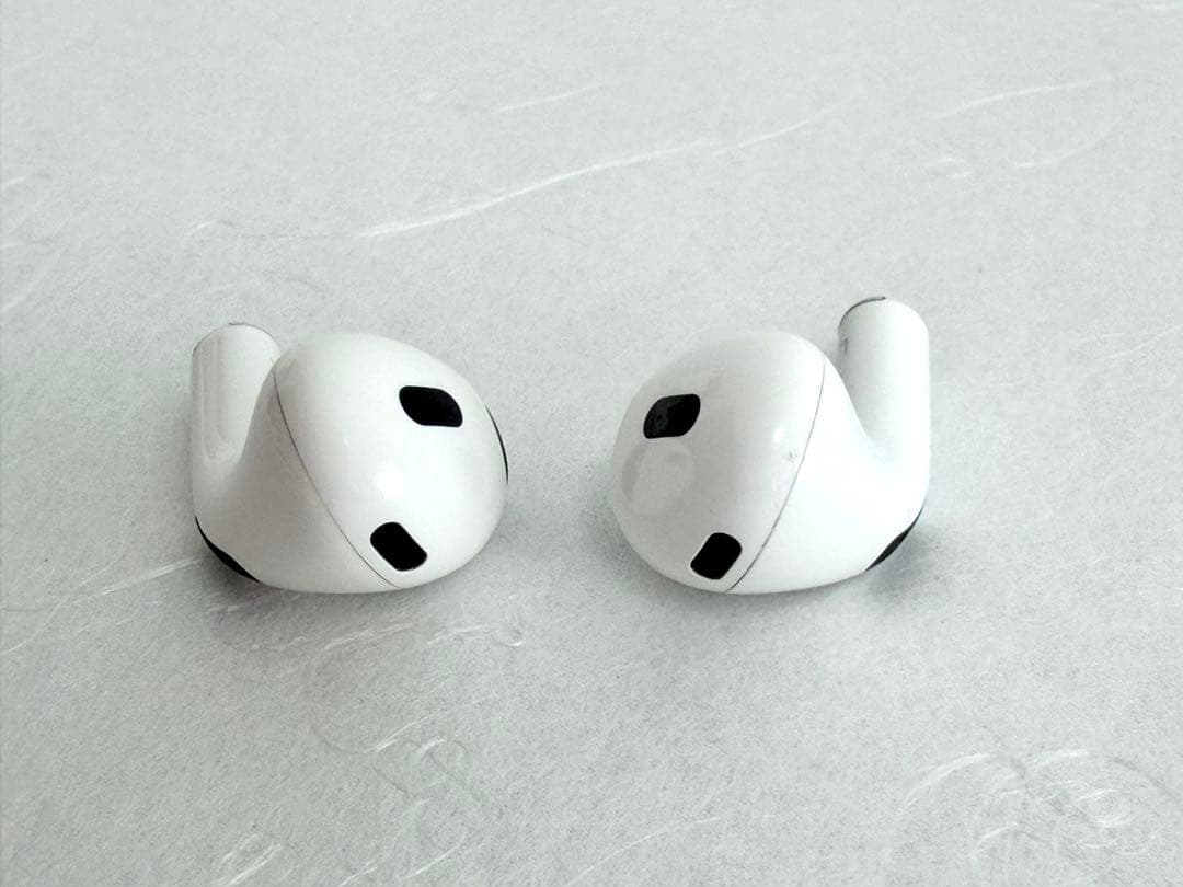 AirPods Pro 第2世代 本体 付属品完備 おまけ付き