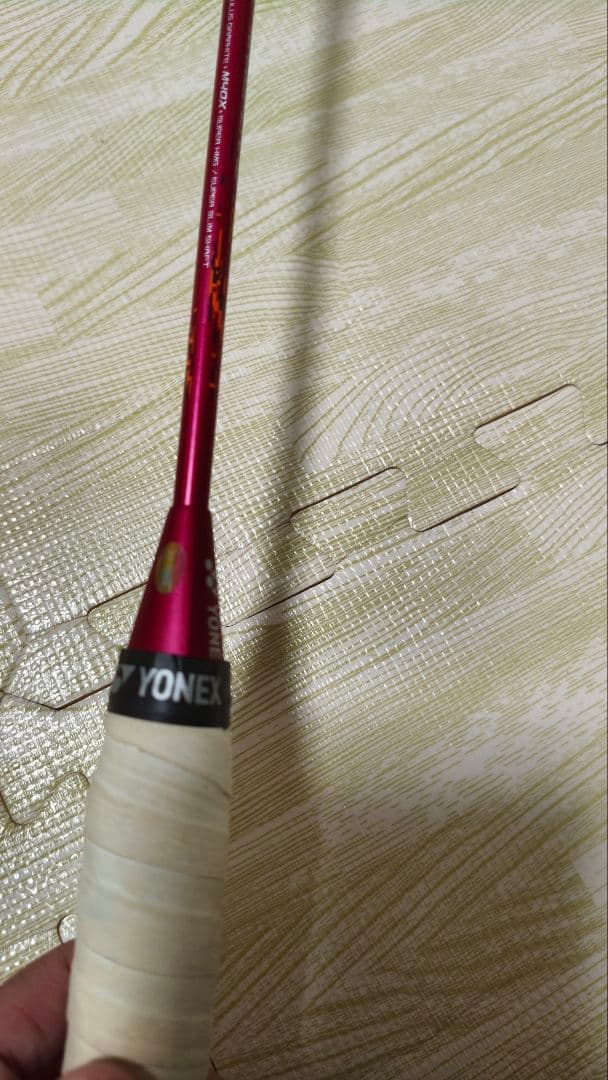 YONEX ナノフレア700バドミントンラケット 布ケース付