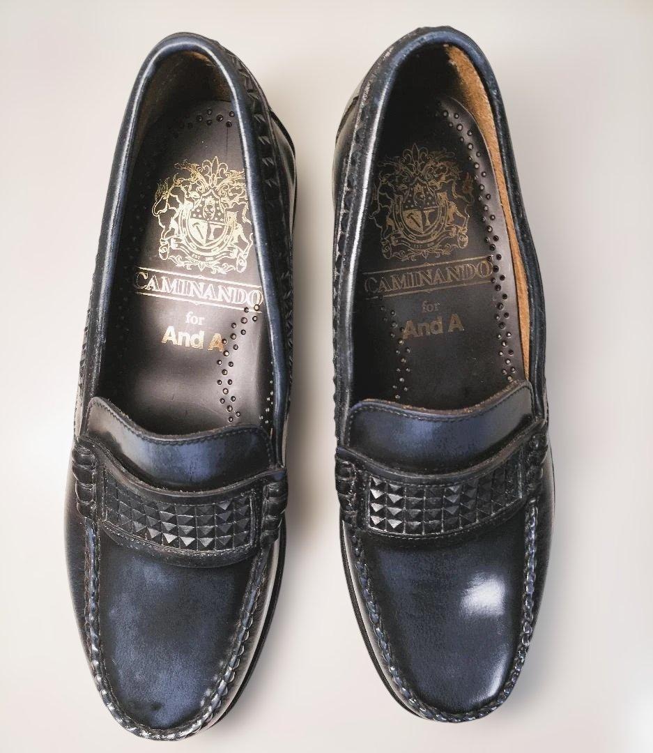 And A カミナンド ラバースタッズ ローファーブラック26cm