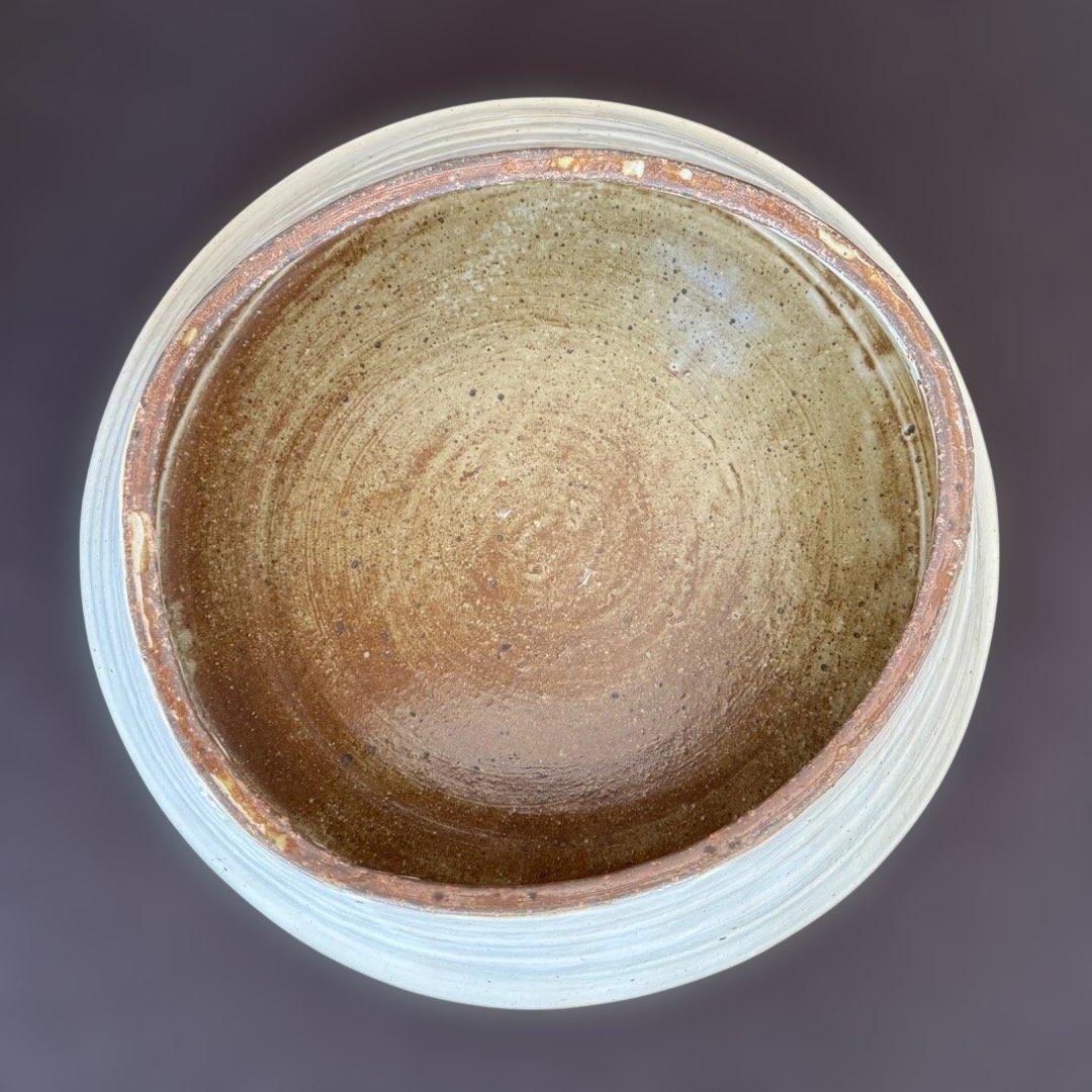 2/1まで限定値下げ：希少：花岡隆　粉引台皿　高台