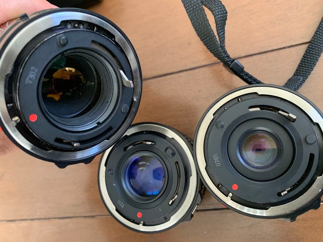 Canon AE-1 、A1一眼レフカメラ2台とレンズ、付属品多数セット