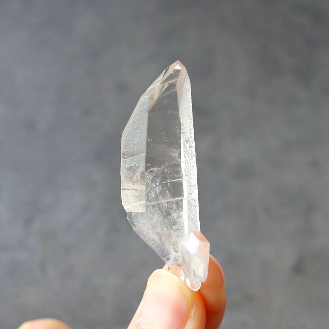 ダブルポイント ヴィジョンクォーツ 水晶 天然石 希少 鉱物 両剣水晶