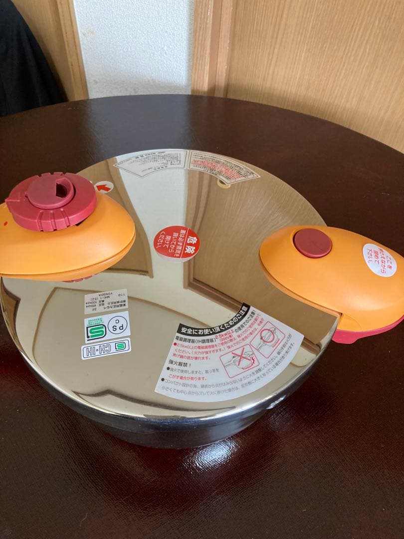【未使用品】松居一代プロデュース 圧力鍋 3.0L タイマー・ヘラ付き