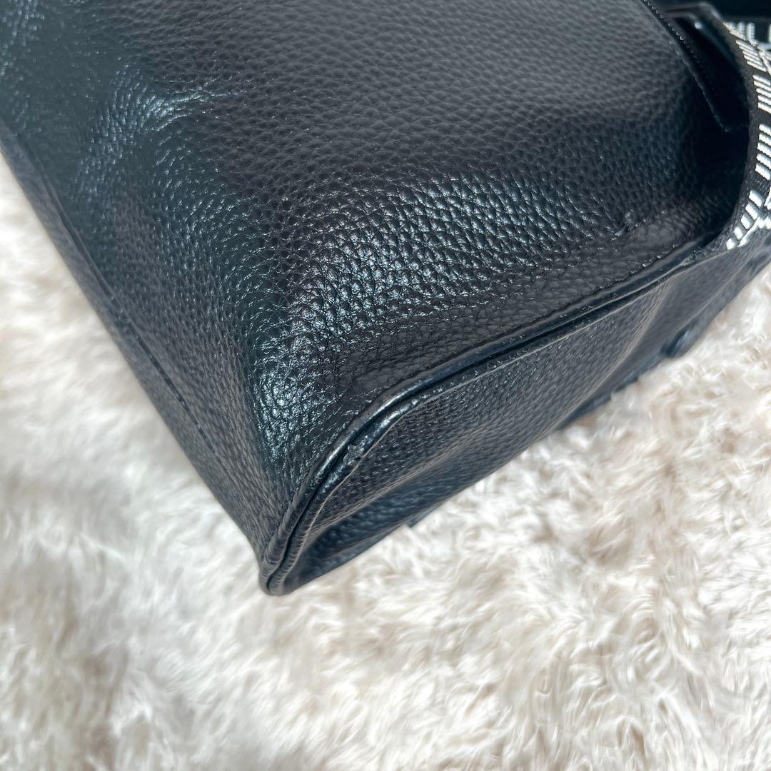 販売終了品 イアパピヨネ 《本革》柄ワイドテープショルダーバッグ ボディバッグ