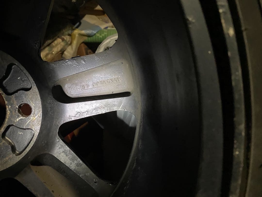 スタッドレスタイヤホイール４本セット　ダンロップ　　WM01 17インチ