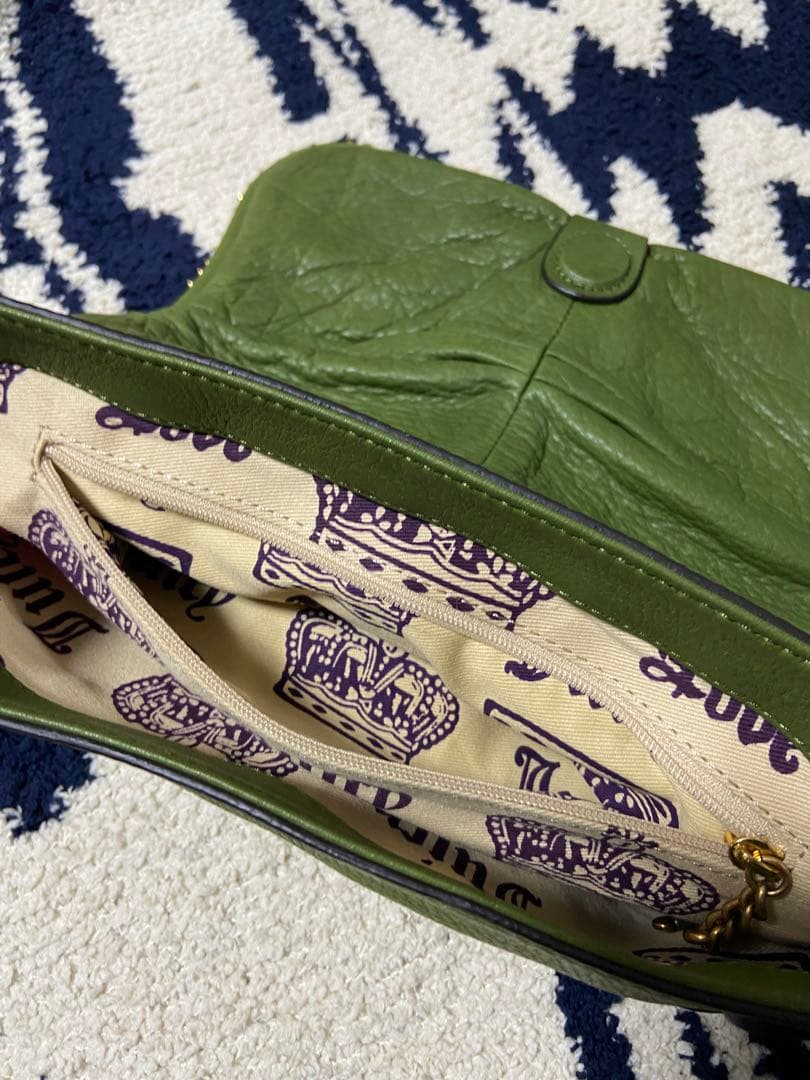 未使用JuicyCoutureジューシークチュール★クラッチバッグ★チャーム付