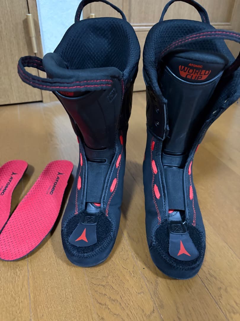 ATOMIC REDSTER WORLD CUP 110 スキーブーツ