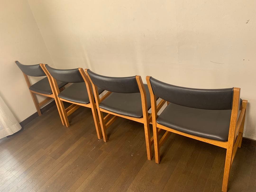 ❷ ボーエ・モーエンセン　デンマーク高級家具　北欧家具　フレデリシア