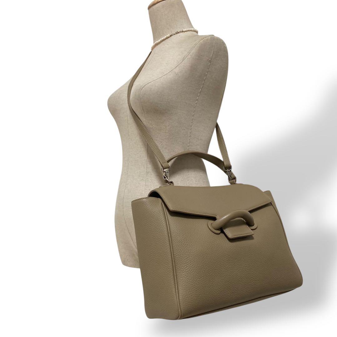 【美品】ヴァジック　エバーミニ　2way ショルダーバッグ　ハンド　オリーブ