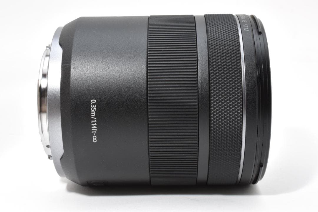 ★ほぼ新品★Canon キヤノン RF 85mm F2 MACRO IS STM