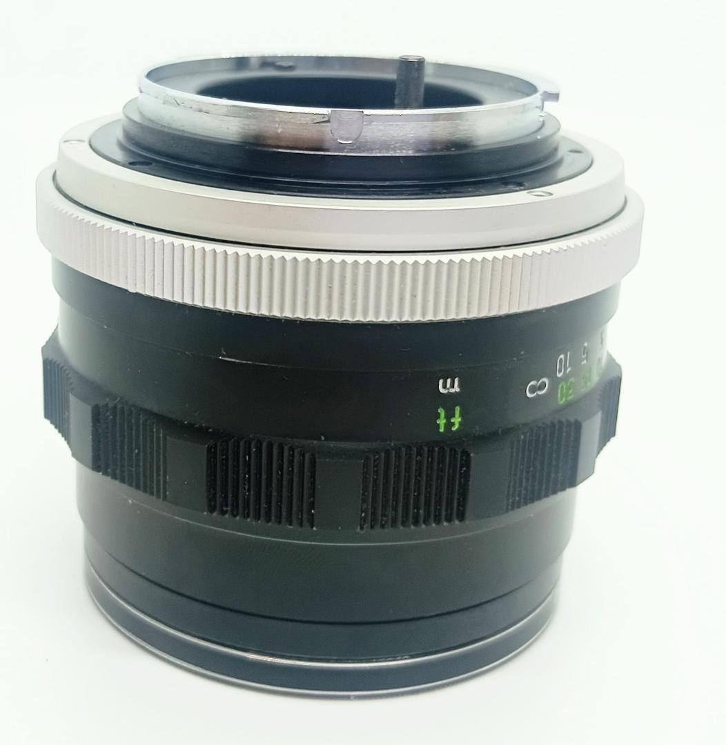 Minolta SR-T 101 一眼レフカメラ 55mm f1.7 レンズ付き