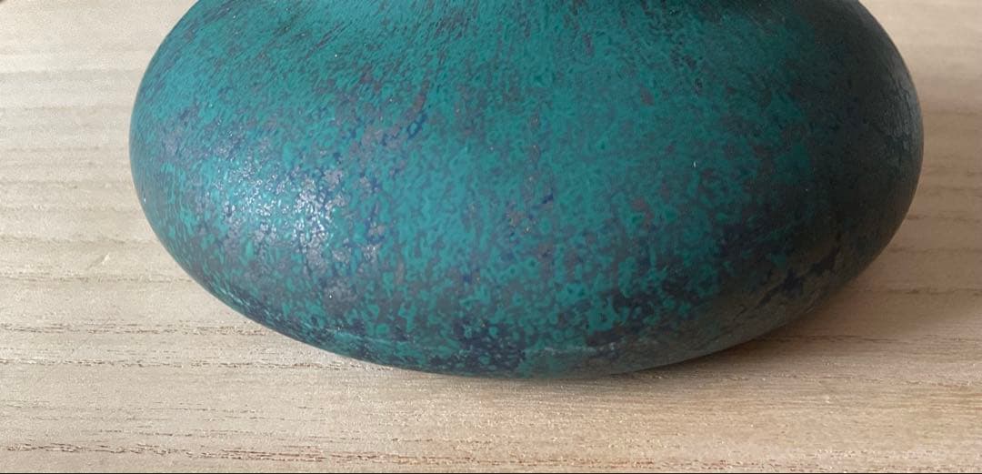 岩田久利（1925~1994年）「突起の付いたガラス脚付杯」