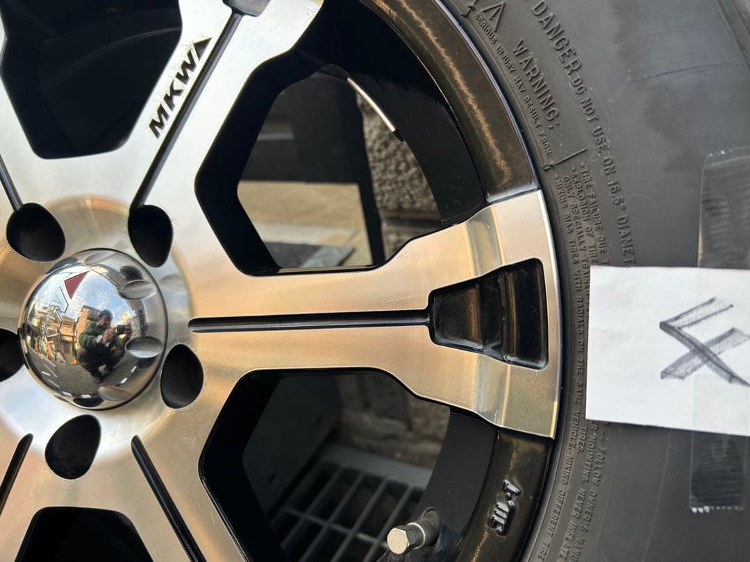 MKW MK36 7J グッドリッジAT 235 70 R16 デリカD5に使用