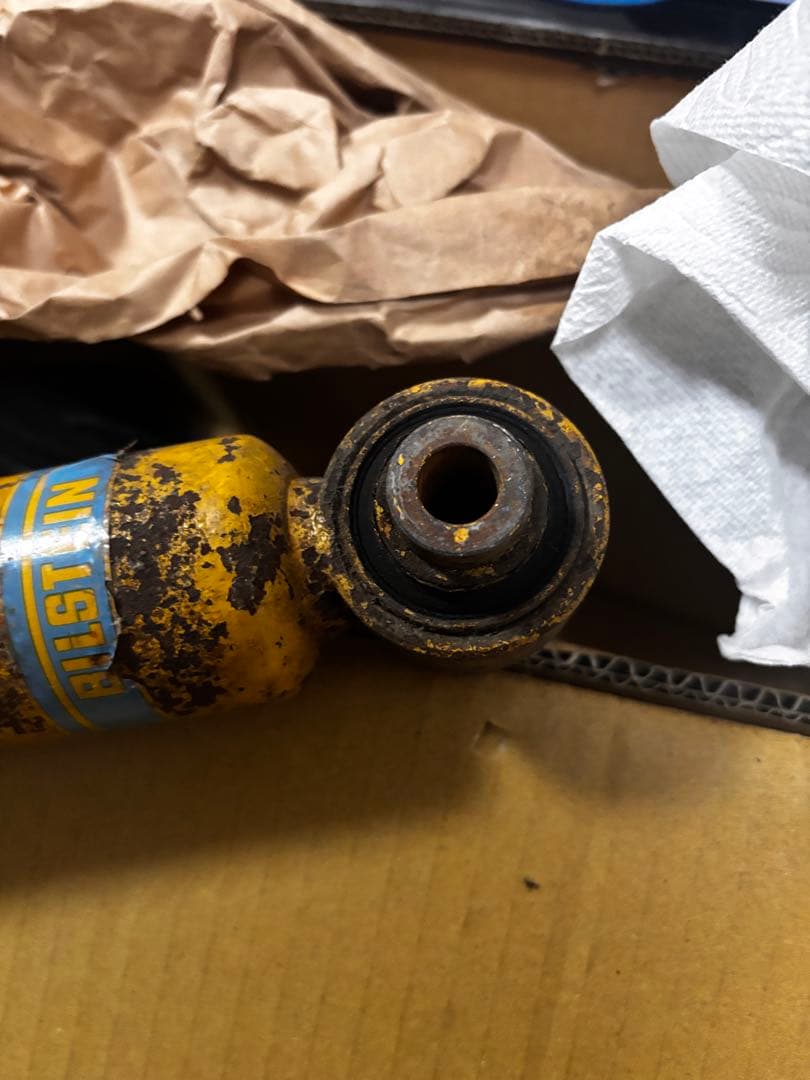 BMW F30.20 サスペンションキット 2012年製ビルシュタイン　正月価格