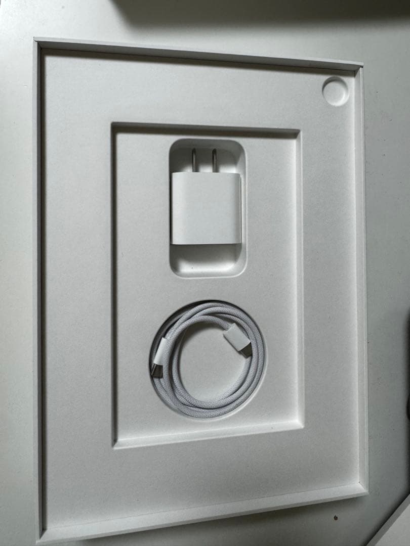 iPad Air M1 11インチ 64GB WiFi ブルー