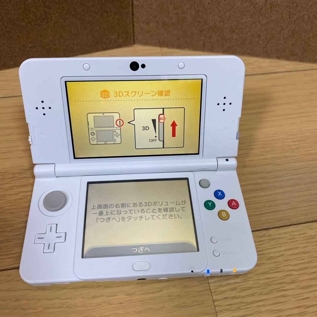 美品　New Nintendo 3DS どうぶつの森 きせかえプレートパック