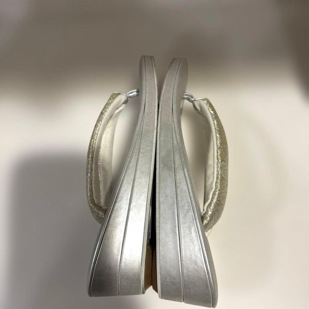 和装用バッグと草履セット シルバー　花柄　佐賀