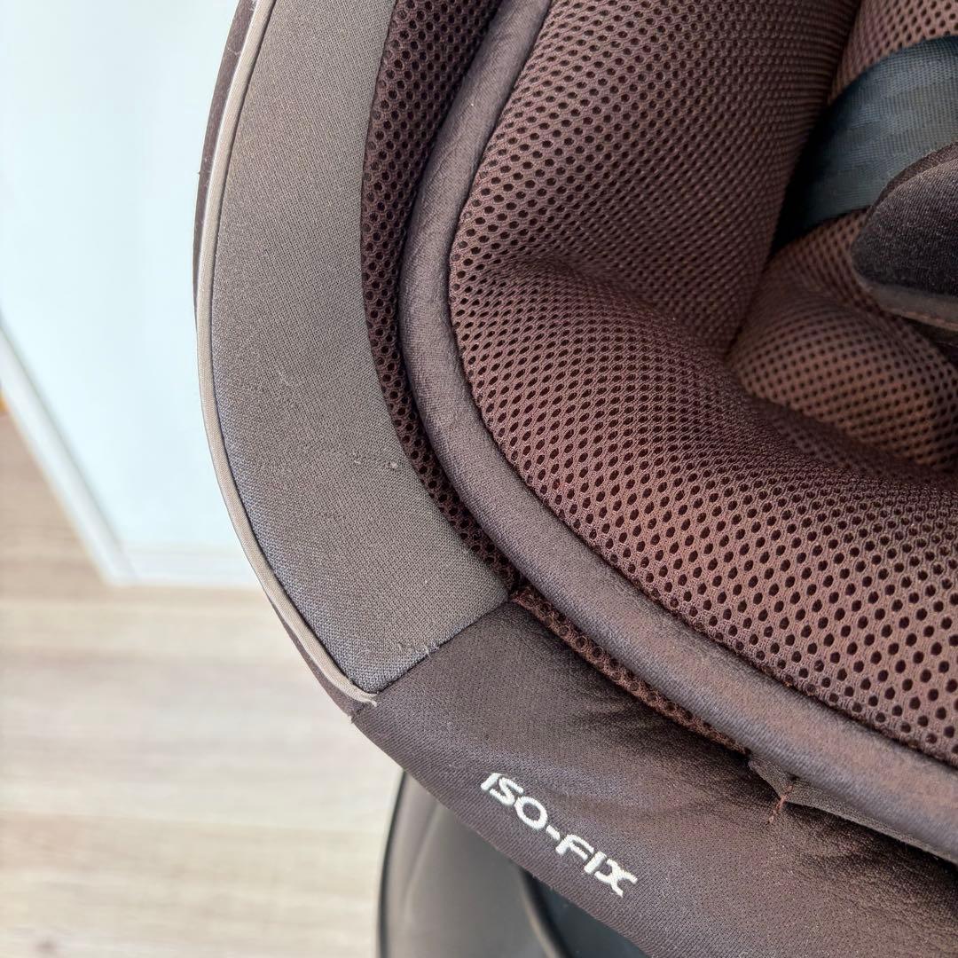 コンビ チャイルドシートクルムーヴスマートISOFIXエッグショックJG650⭐︎