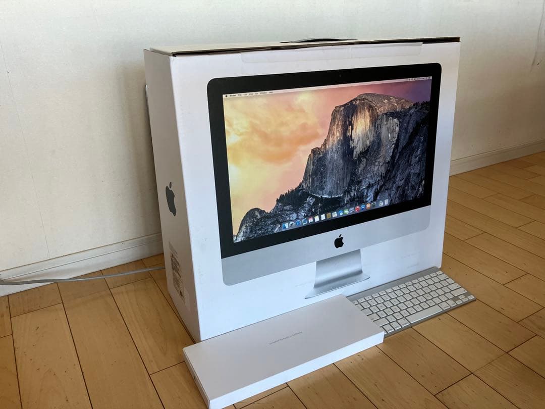 箱付きiMac 21.5インチOS X Yosemite ワイヤレスキーボード付
