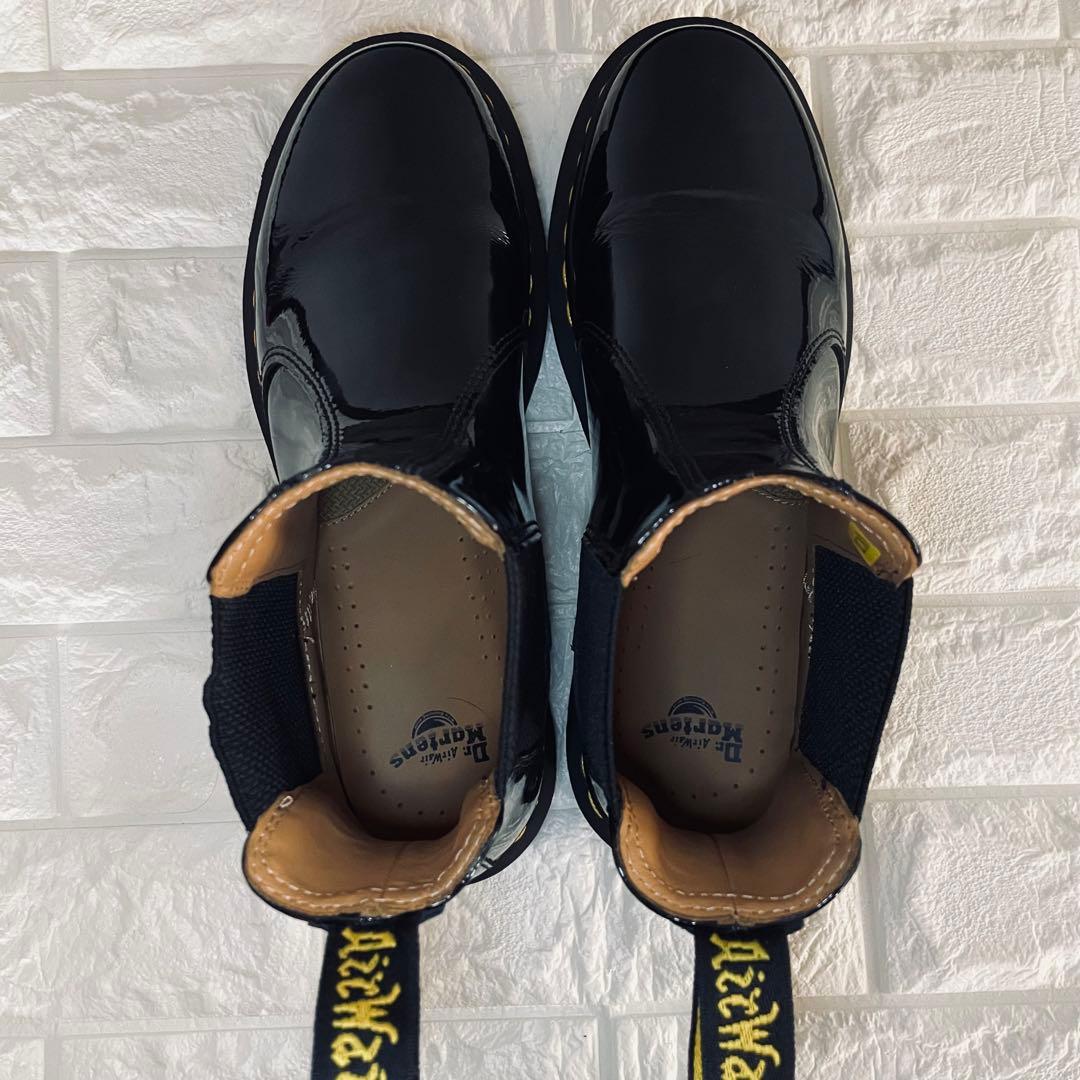 Dr.Martin UK8 チェルシーブーツ 光沢 黒 厚底