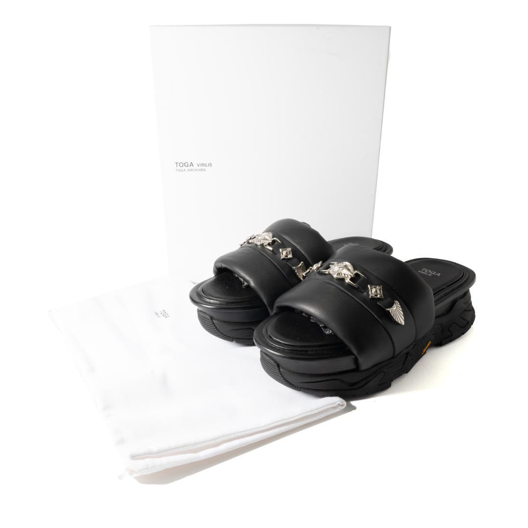 新品 TOGA VIRILIS BLACK SOFT LEATHER 43