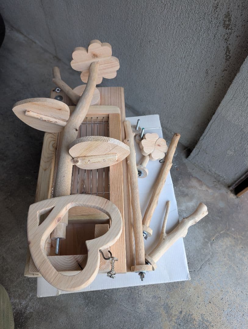 バードアスレチック30 折りたたみ式、止まり木アレンジ可能