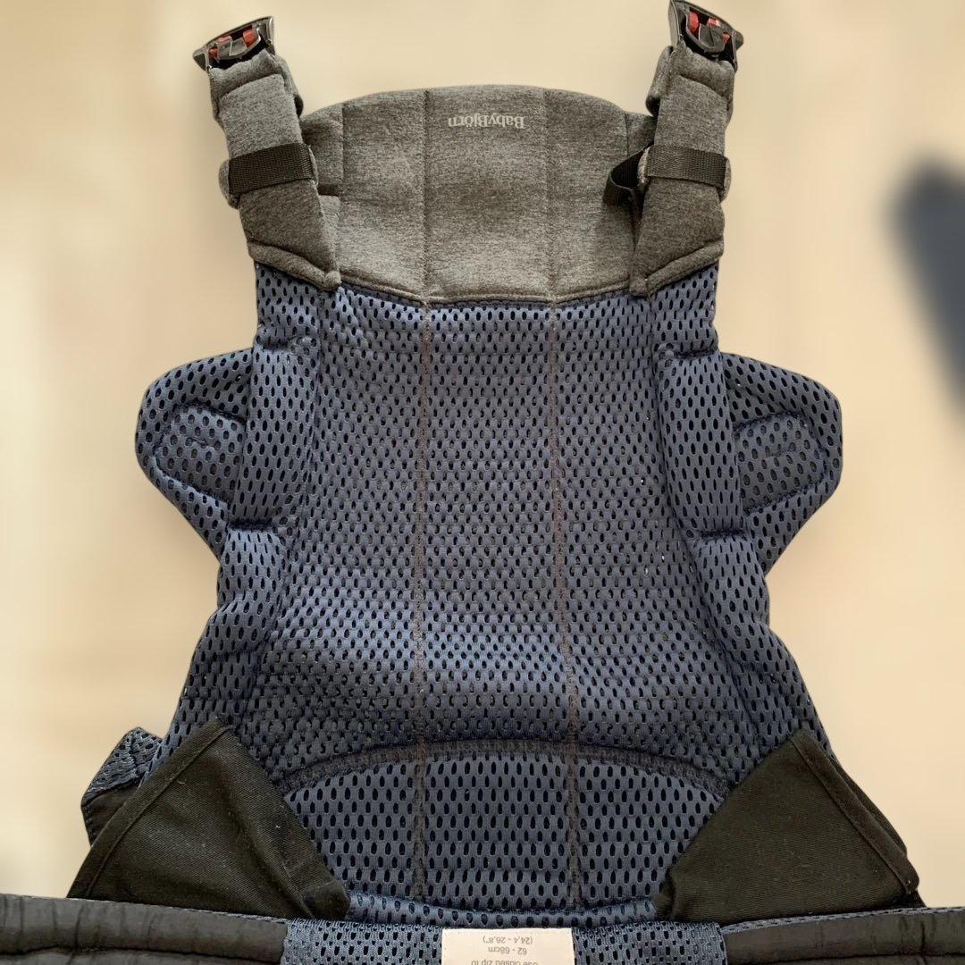 ベビービョルンベビーキャリア ハーモニー　赤ちゃん　新生児　抱っこ紐