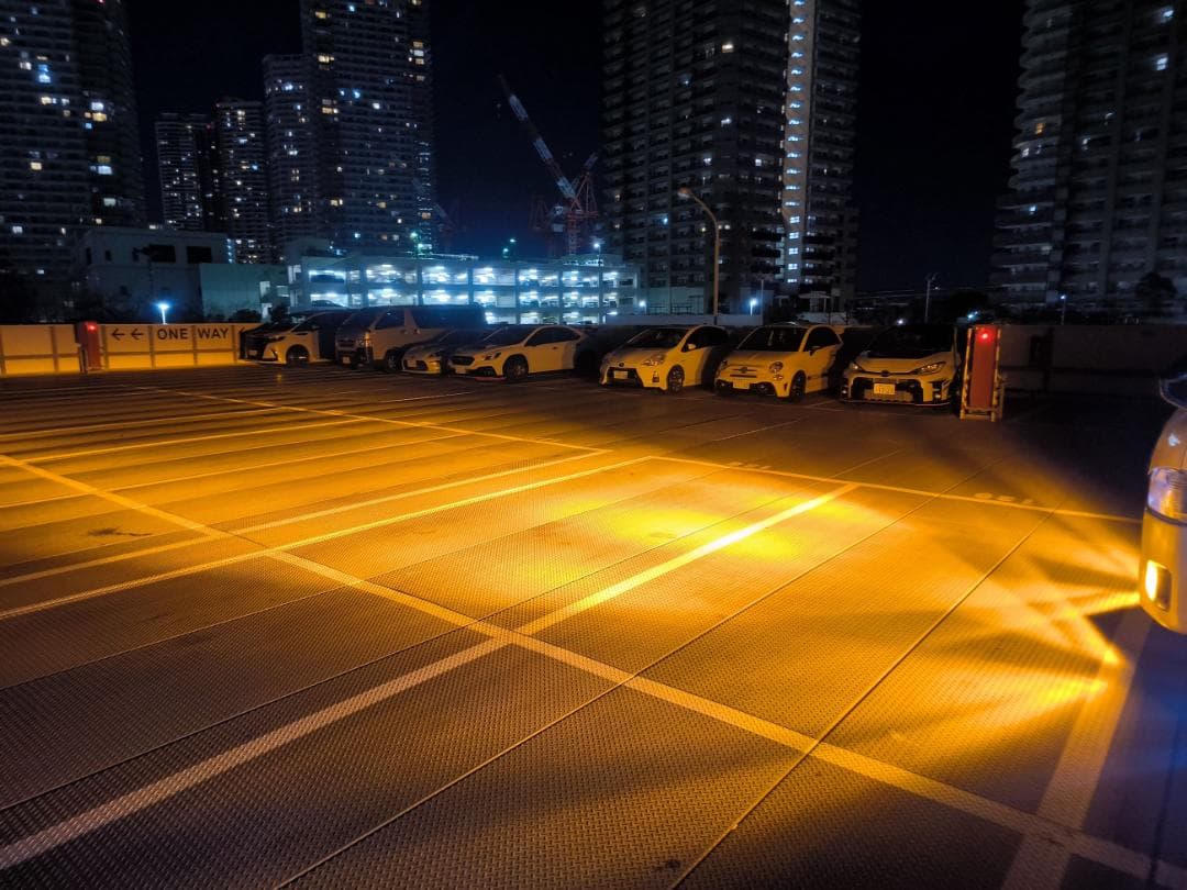 18LED　シリーズＰ　雪に強いオレンジLEDバルブ　H11H816HB4H3