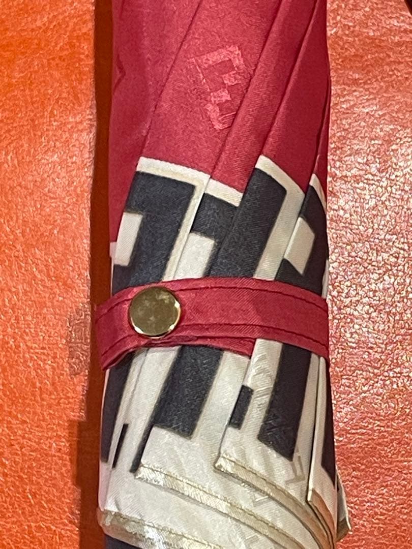 ブランドショップRMM様FENDI フェンディ ズッカ柄 折りたたみ傘 2本